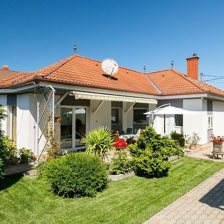 Holiday Home Ildiko By Interhome Balatonlelle Exterior foto